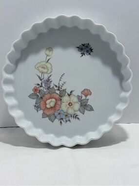 Vintage Floral Ceramic Pie Plate JAPAN 80’s
